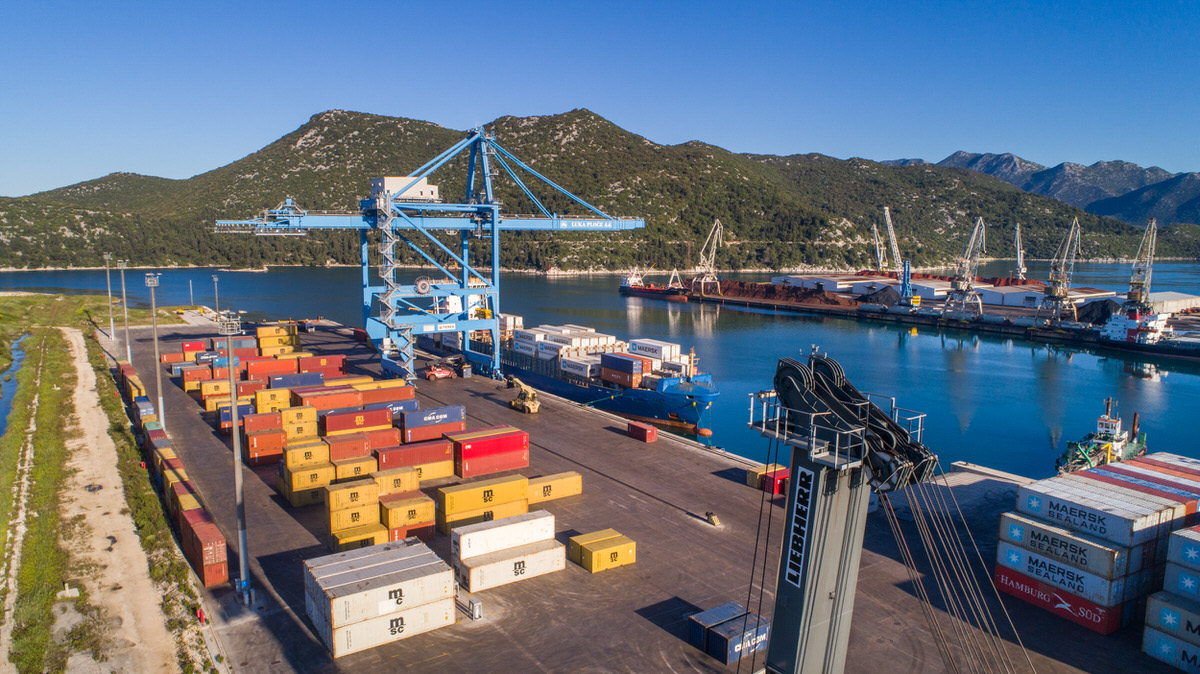 Lucka_uprava_Ploce_419