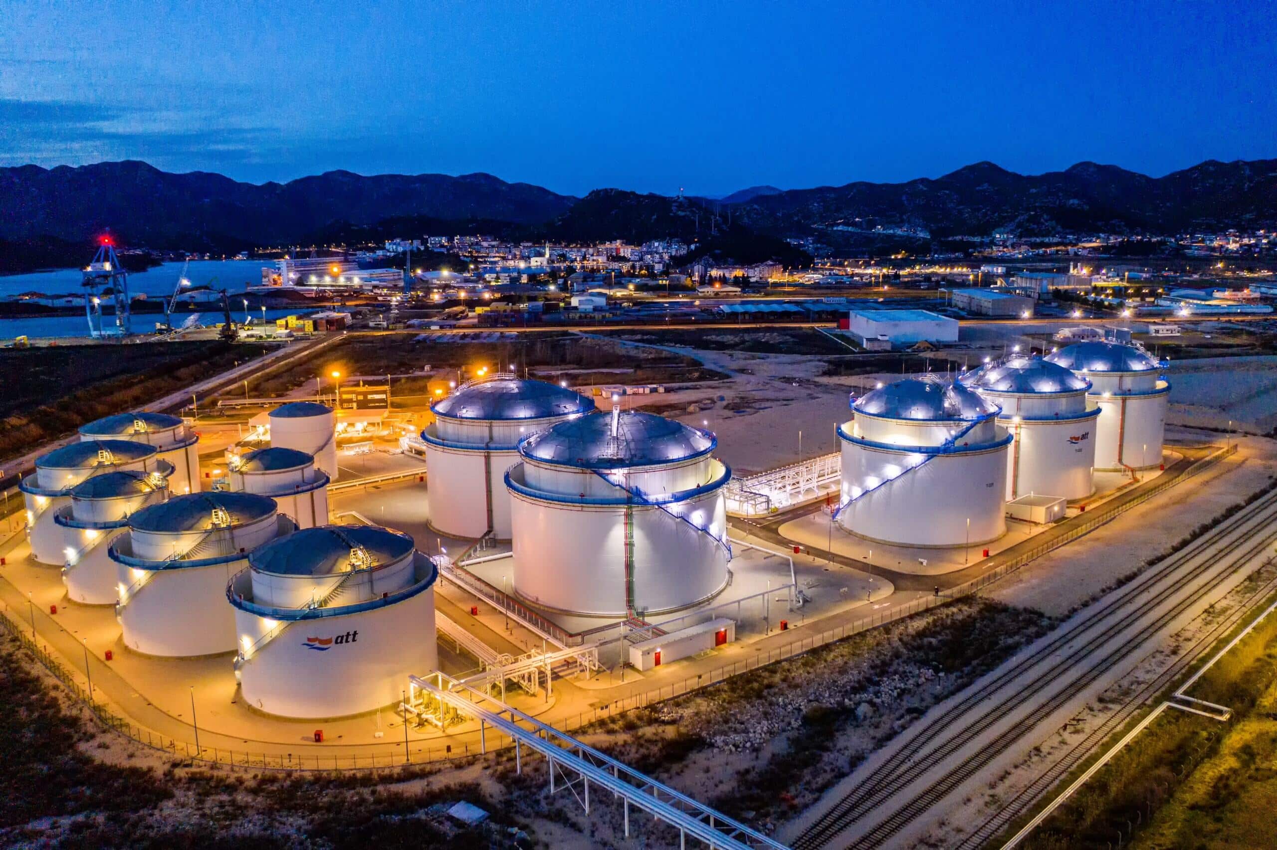 a07978cf-27e1-4748-915e-c3c7661905b7